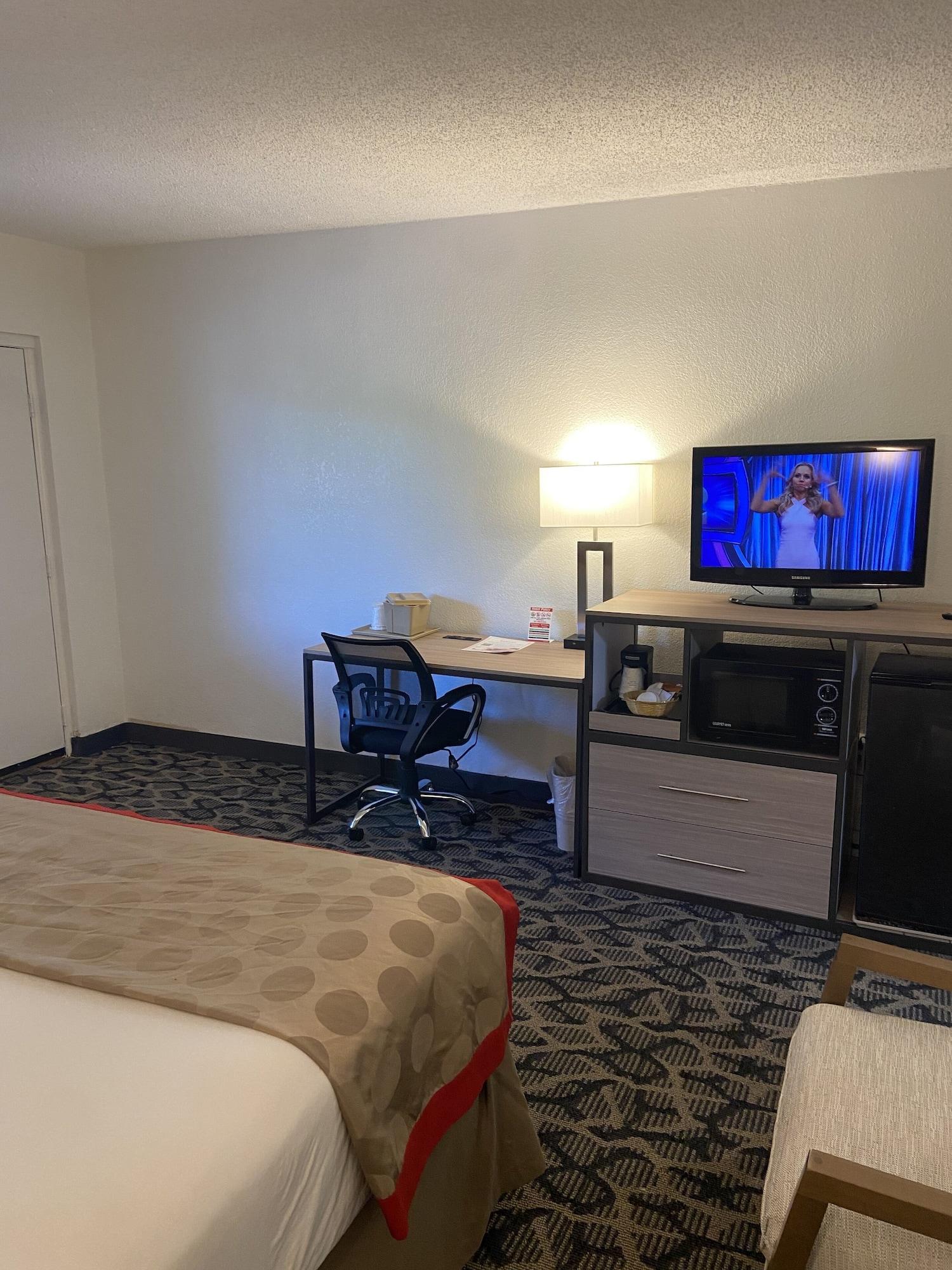 Ramada By Wyndham West Atlantic City Egg Harbor Township Exterior photo